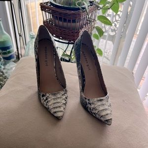 Madden Girl OhNice Natural Multi Snakeskin Pointed Pumps